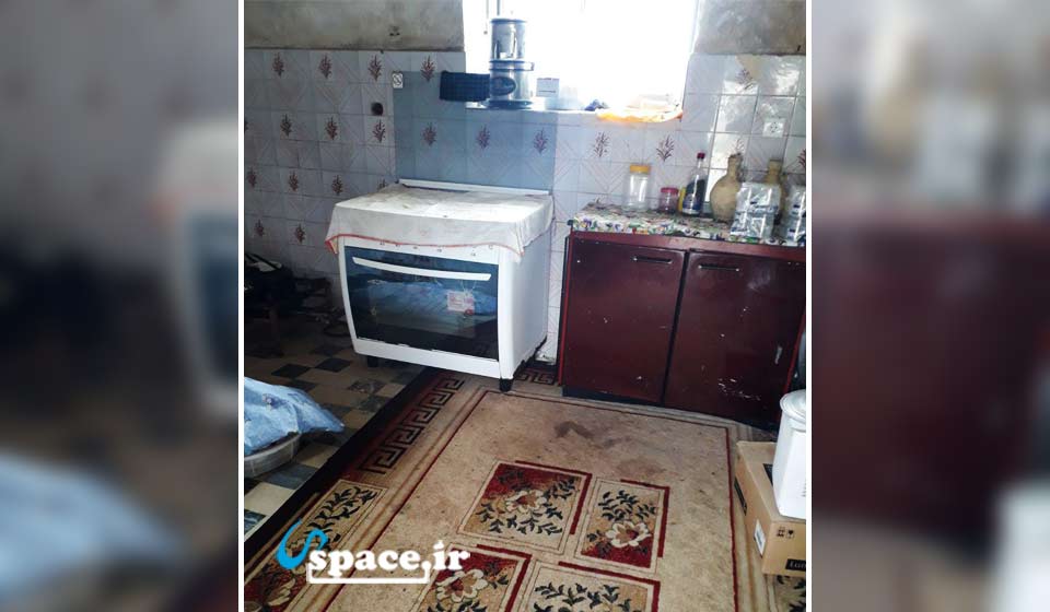نمای آشپزخانه اقامتگاه بوم گردی خانه اجدادی-روستای امیرآباد-یهشهر-استان مازندران